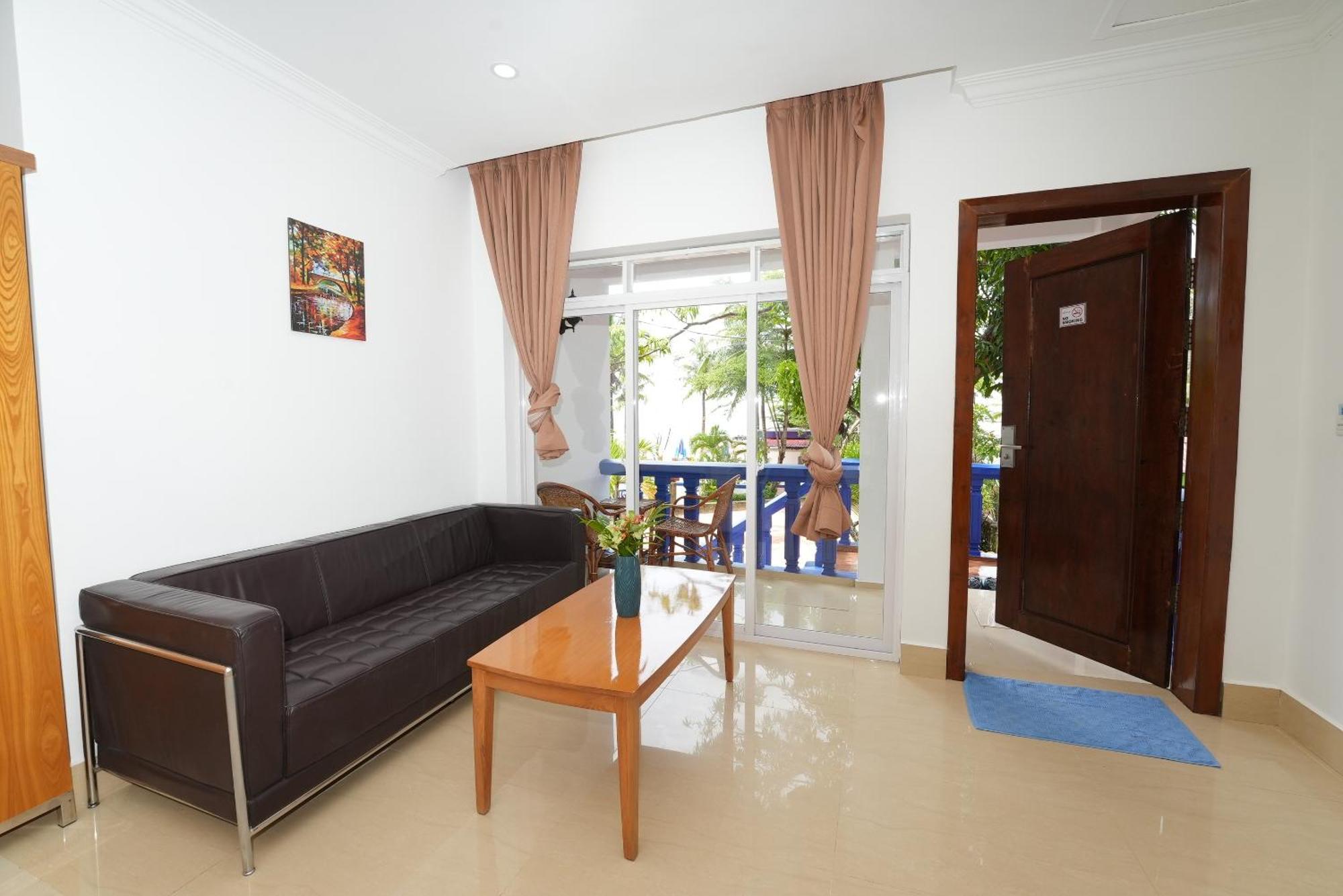 Amor Resort Koh Rong Derm Tkov Village Extérieur photo
